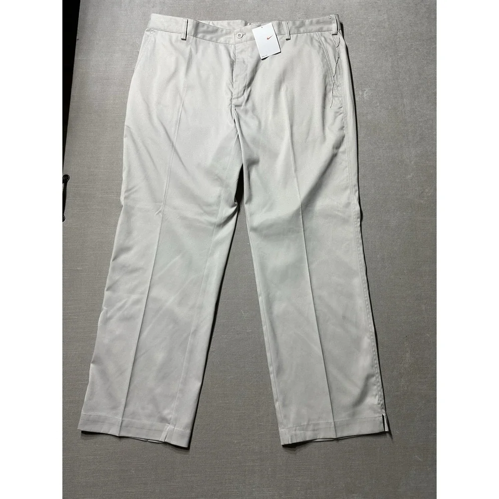 NWTS Nike Dri-Fit Victory Golf Tech Pants Size 40x32 White Standard Flat Front